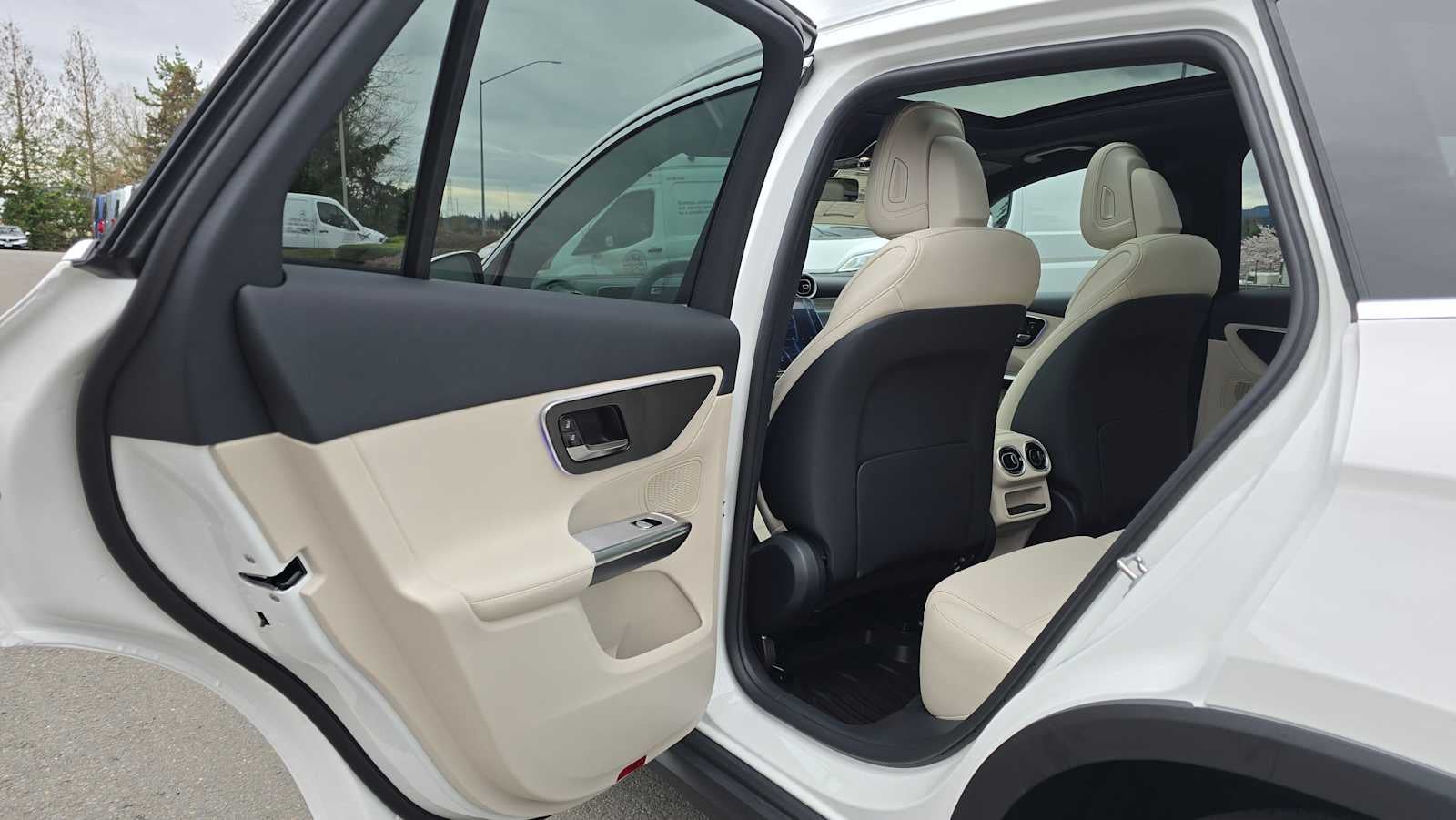 2026 Mercedes-Benz GLC 300 4MATIC® SUV