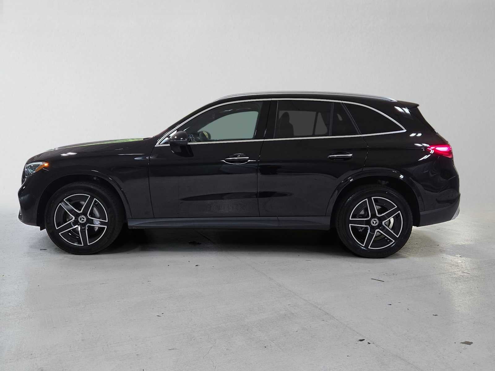 2027 Mercedes-Benz GLC 300 4MATIC® SUV
