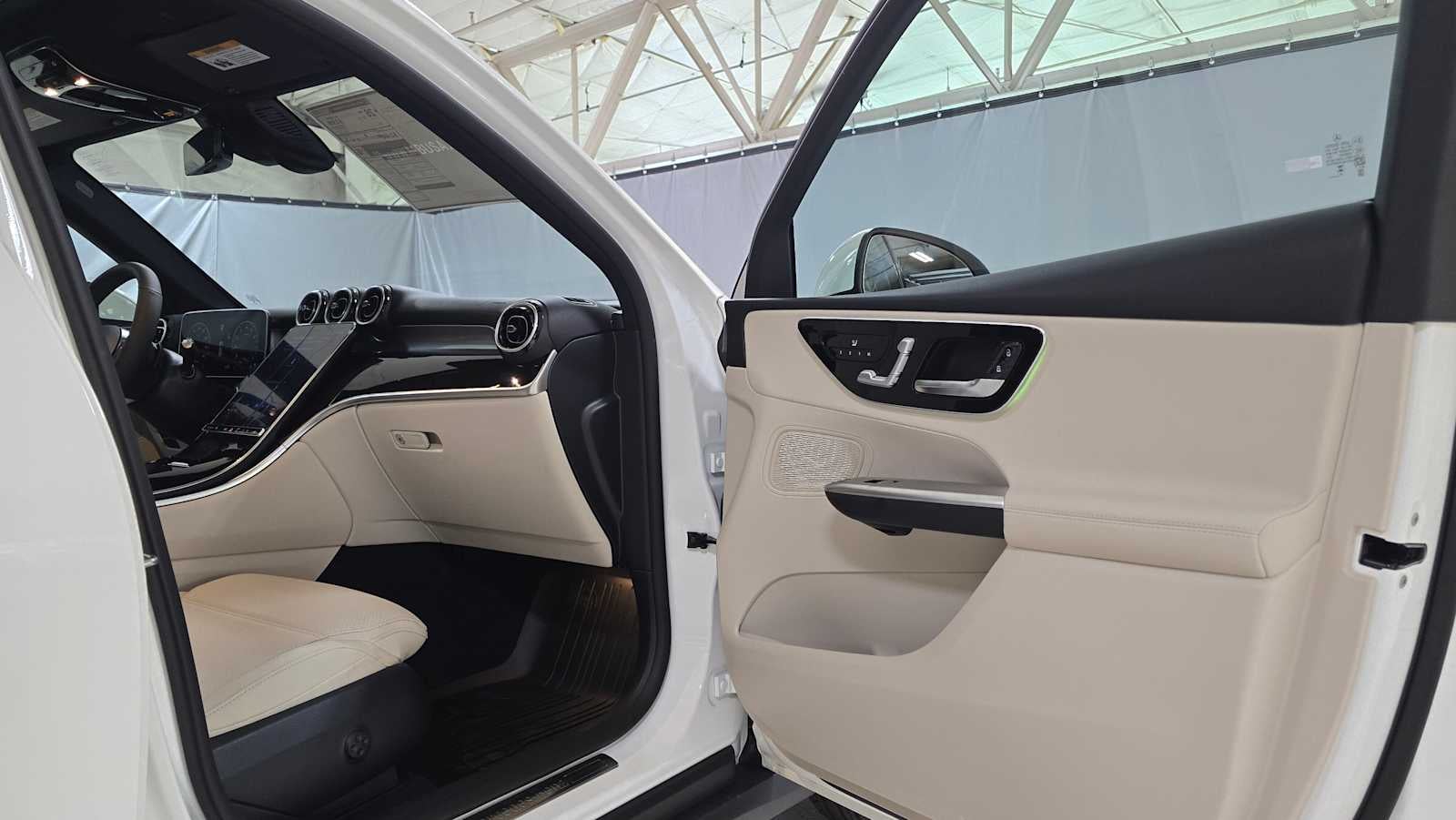 2026 Mercedes-Benz GLC 300 GLC 300