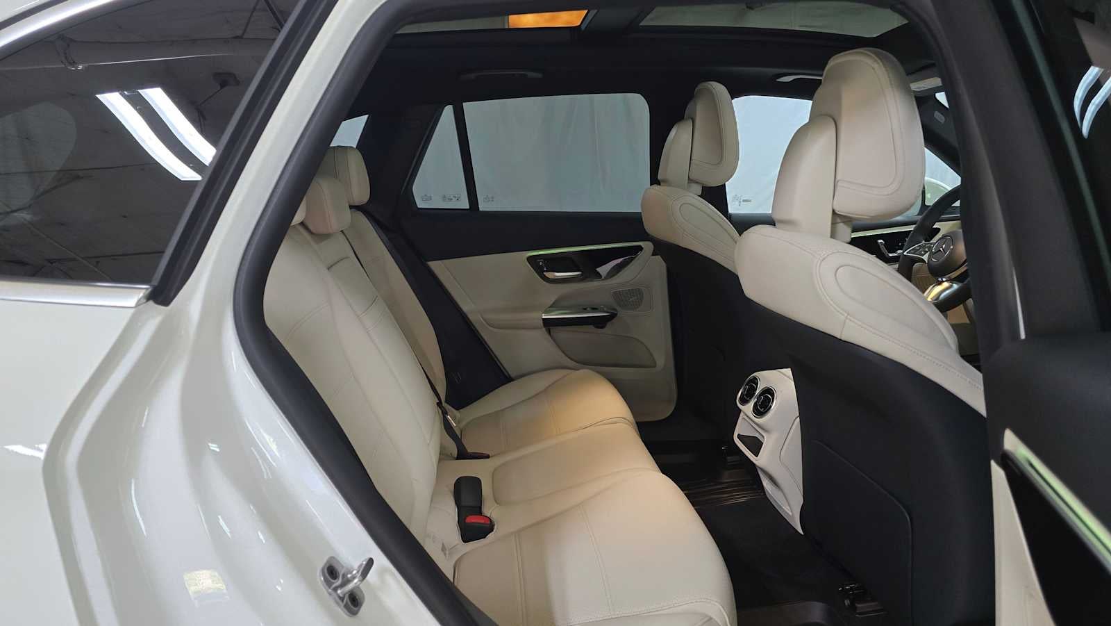 2026 Mercedes-Benz GLC 300 GLC 300