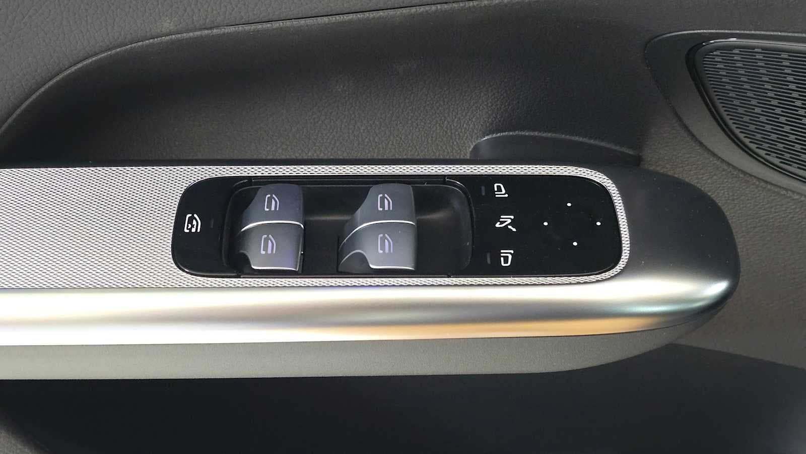 2026 Mercedes-Benz GLC 300 GLC 300