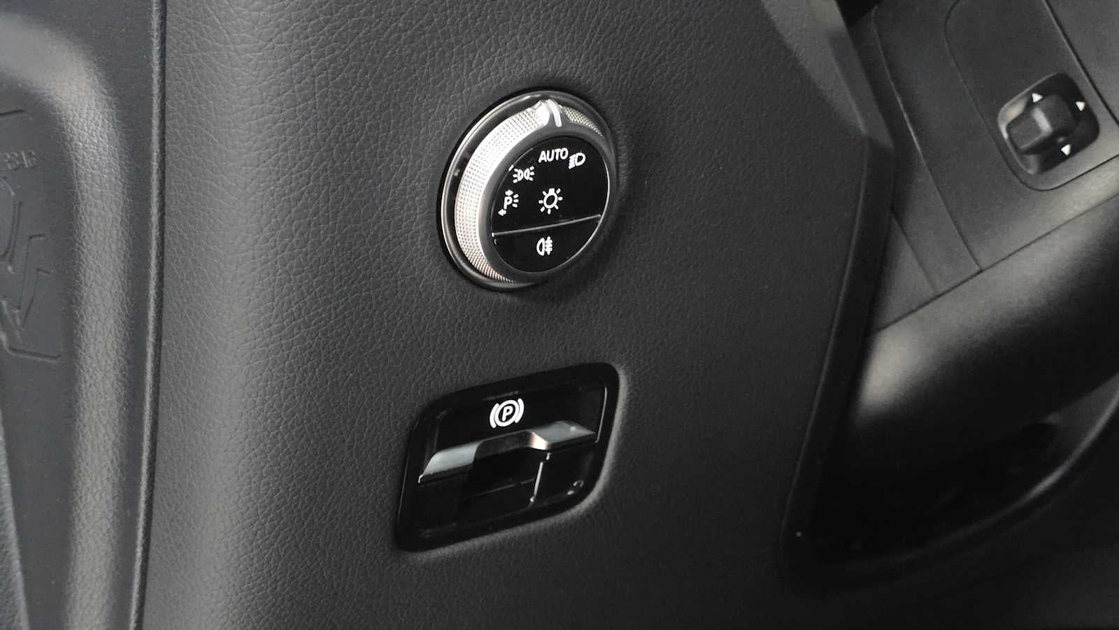 2026 Mercedes-Benz GLC 300 GLC 300