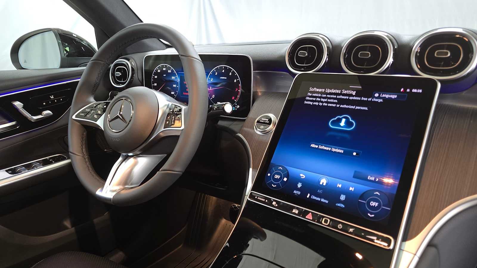 2026 Mercedes-Benz GLC 300 4MATIC® SUV