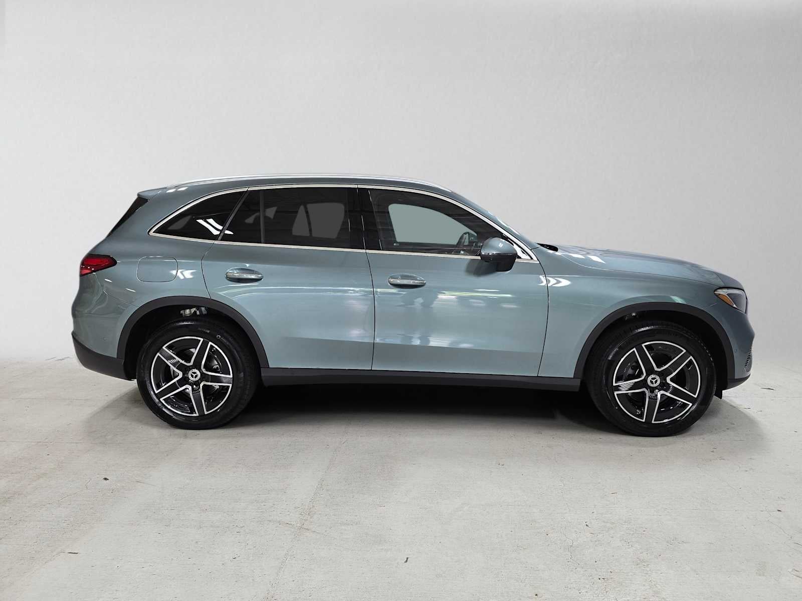 2027 Mercedes-Benz GLC 300 4MATIC® SUV