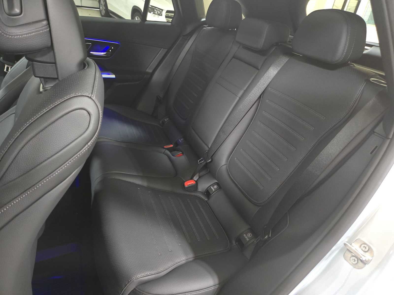 2027 Mercedes-Benz GLC 300 4MATIC® SUV
