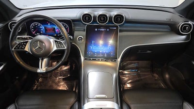 2023 Mercedes-Benz GLC 300 GLC 300