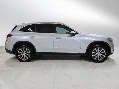 2023 Mercedes-Benz GLC 300 GLC 300