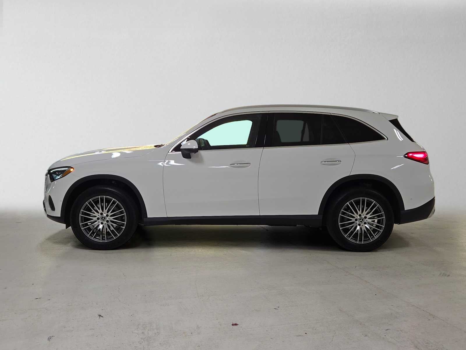 2027 Mercedes-Benz GLC 300 4MATIC® SUV