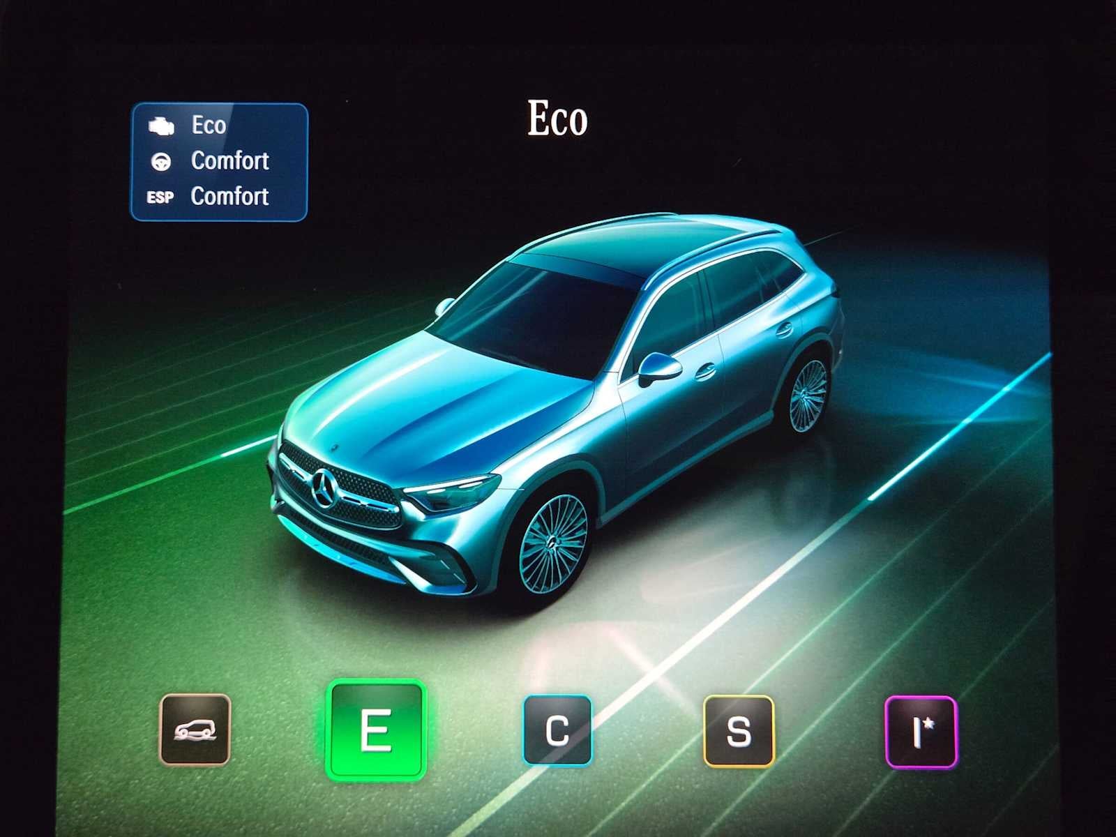 2027 Mercedes-Benz GLC 300 4MATIC® SUV