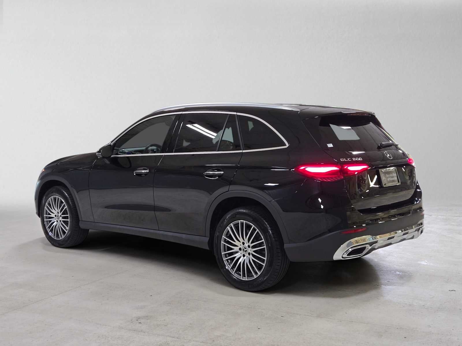 2027 Mercedes-Benz GLC 300 4MATIC® SUV
