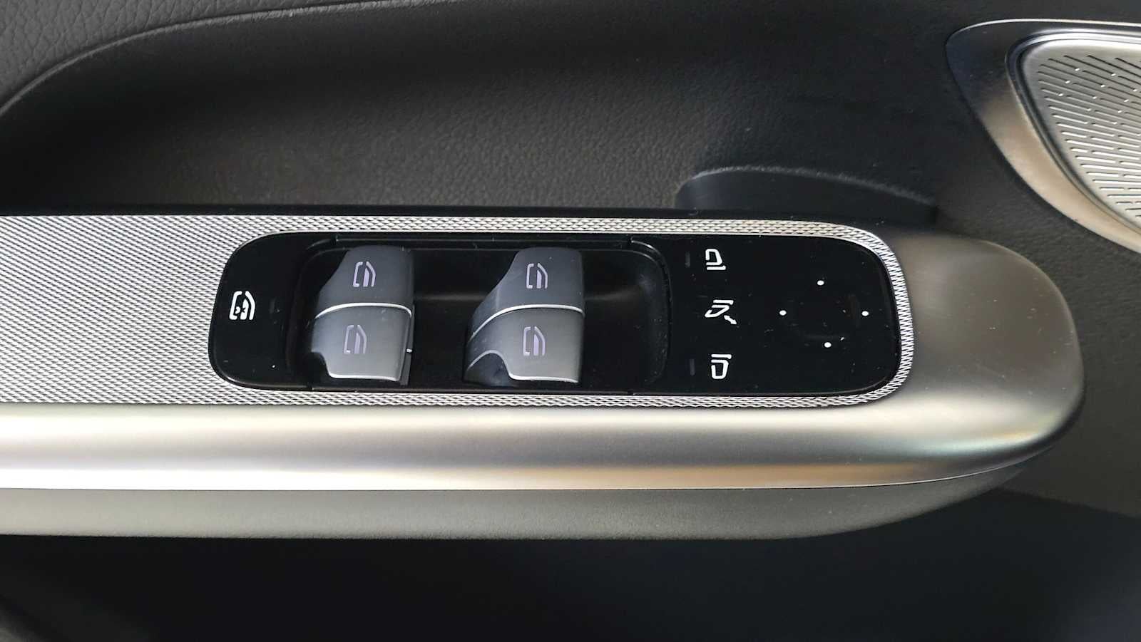 2024 Mercedes-Benz GLC 300 4MATIC® SUV