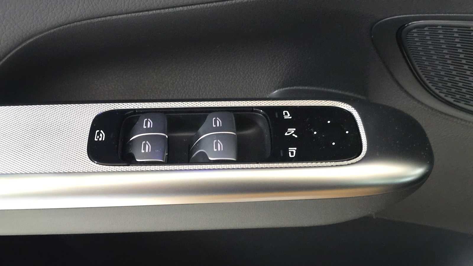 2026 Mercedes-Benz GLC 300 GLC 300