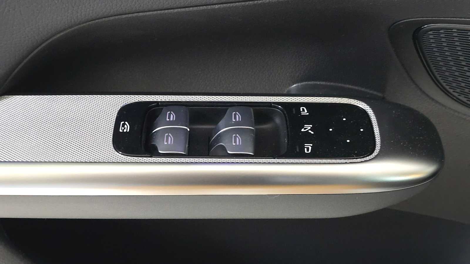 2026 Mercedes-Benz GLC 300 GLC 300