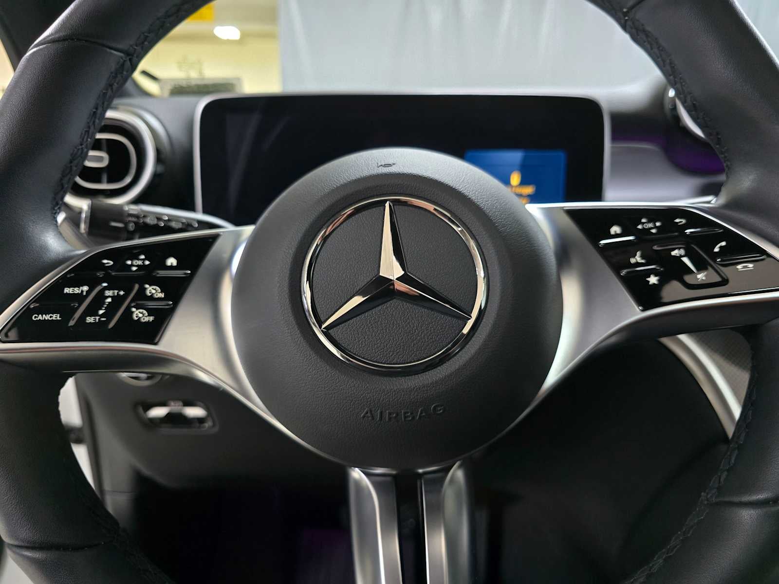 2025 Mercedes-Benz GLC GLC 300