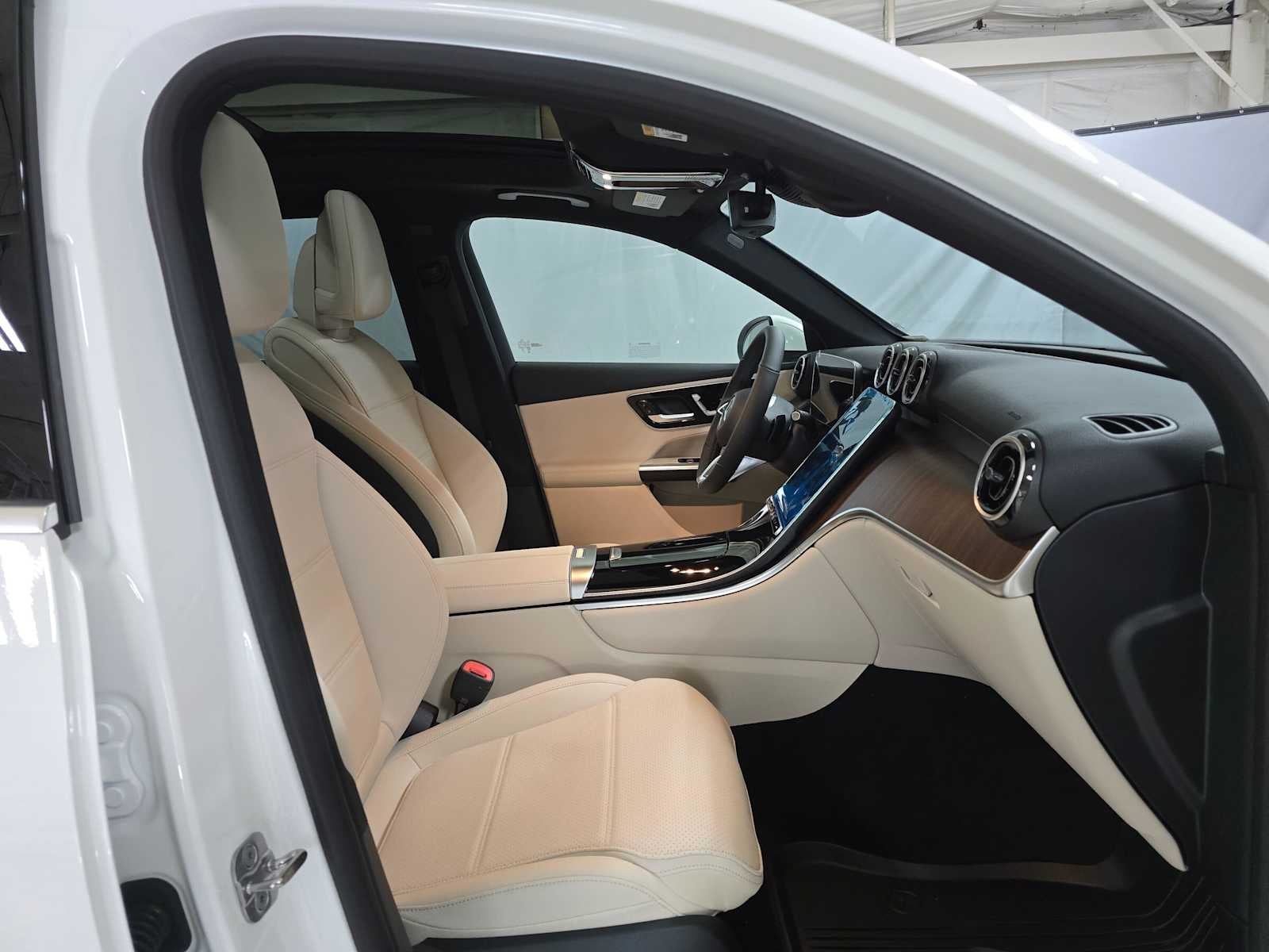 2027 Mercedes-Benz GLC 300 4MATIC® SUV