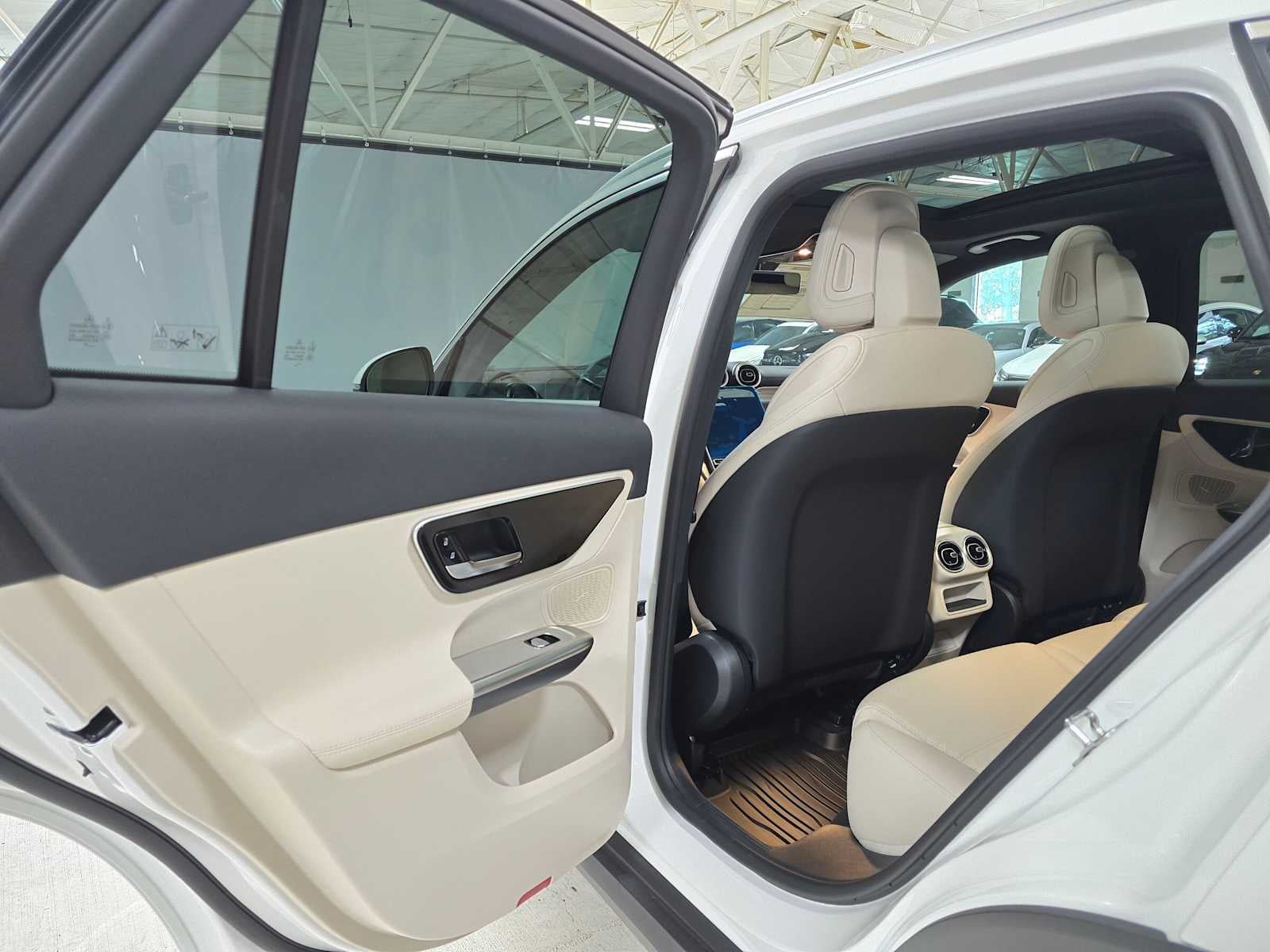 2027 Mercedes-Benz GLC 300 4MATIC® SUV