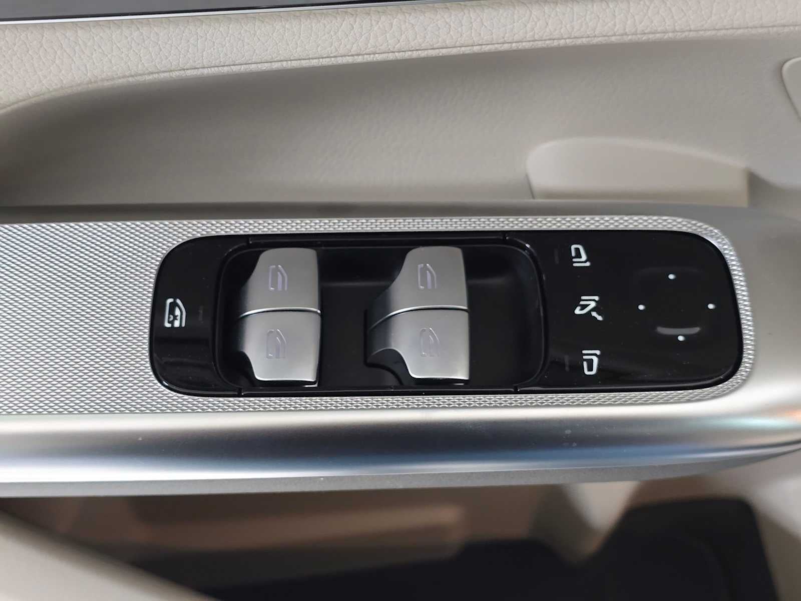 2027 Mercedes-Benz GLC 300 4MATIC® SUV