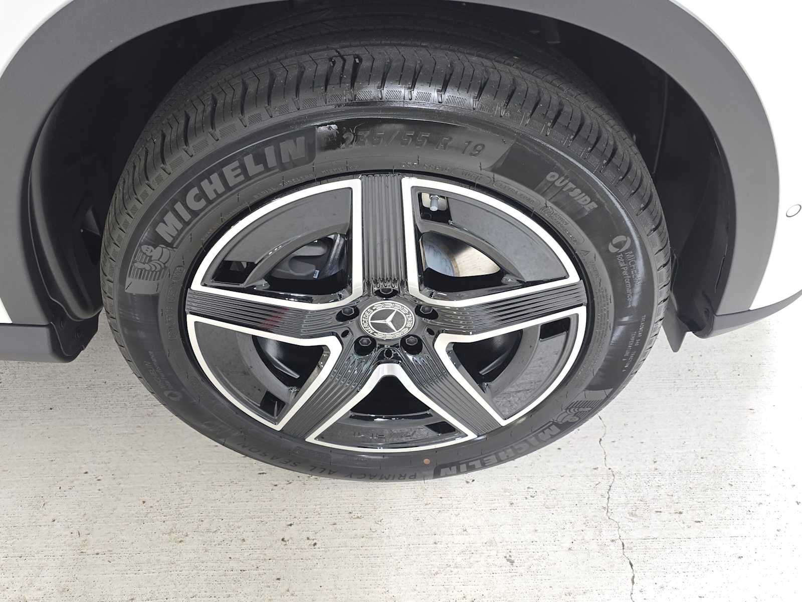 2027 Mercedes-Benz GLC 300 4MATIC® SUV