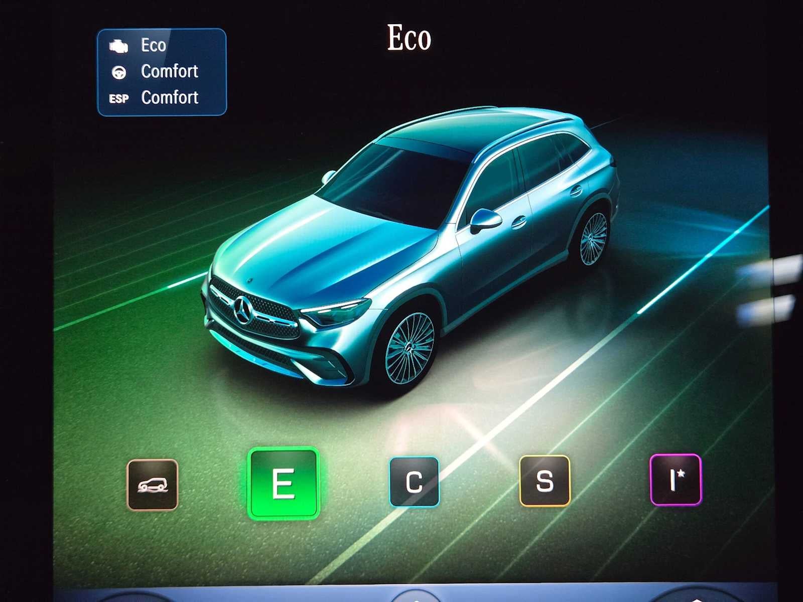 2027 Mercedes-Benz GLC 300 4MATIC® SUV