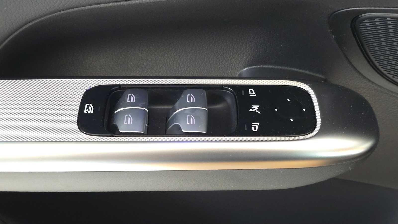 2026 Mercedes-Benz GLC 300 GLC 300