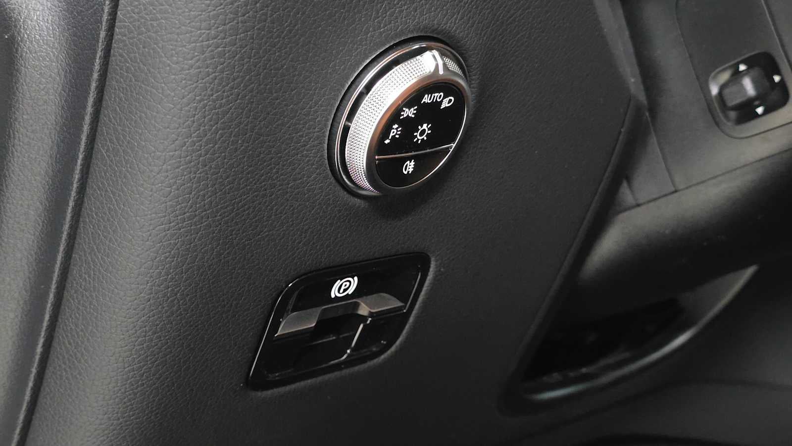 2026 Mercedes-Benz GLC 300 GLC 300