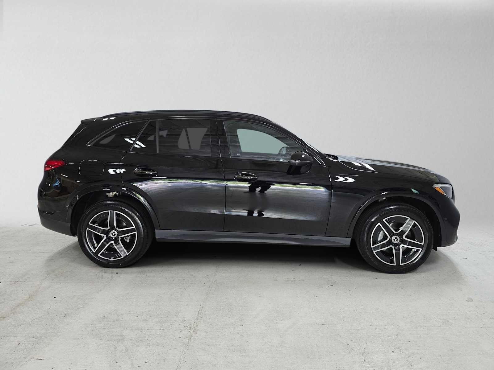 2027 Mercedes-Benz GLC 300 4MATIC® SUV