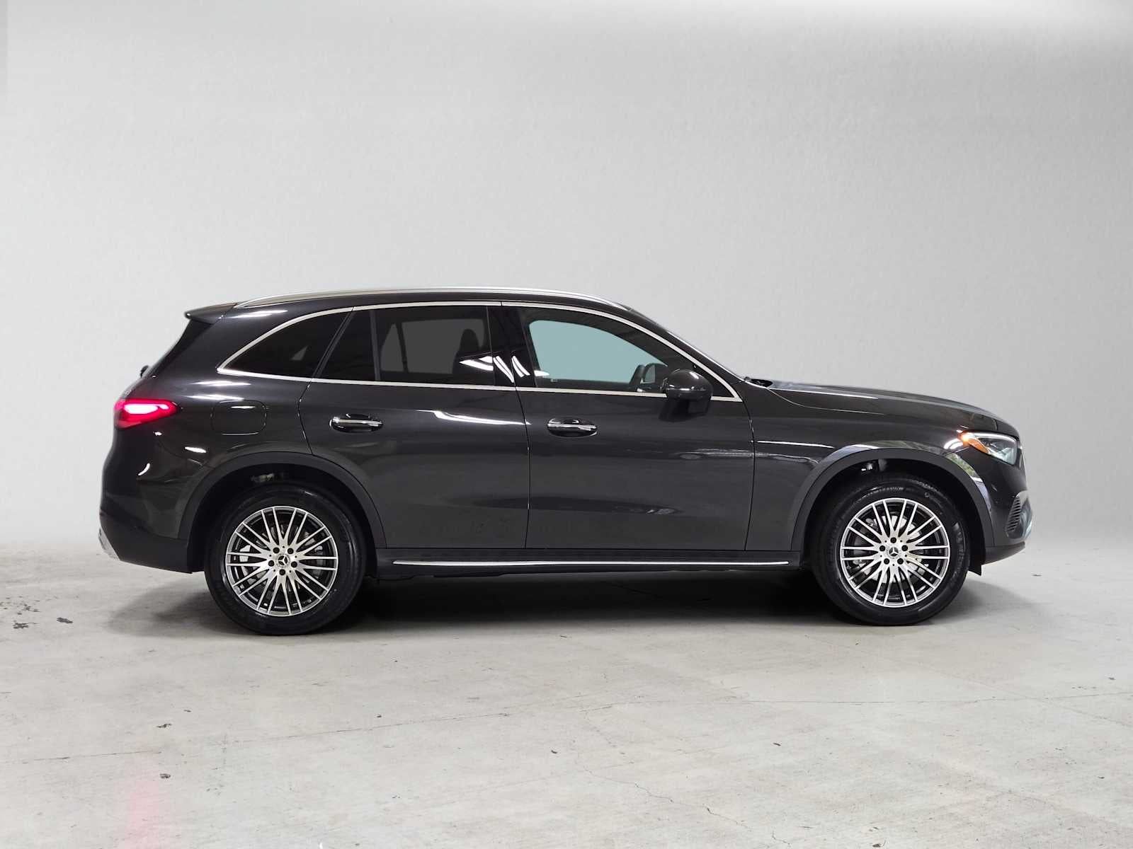 2027 Mercedes-Benz GLC 300 4MATIC® SUV