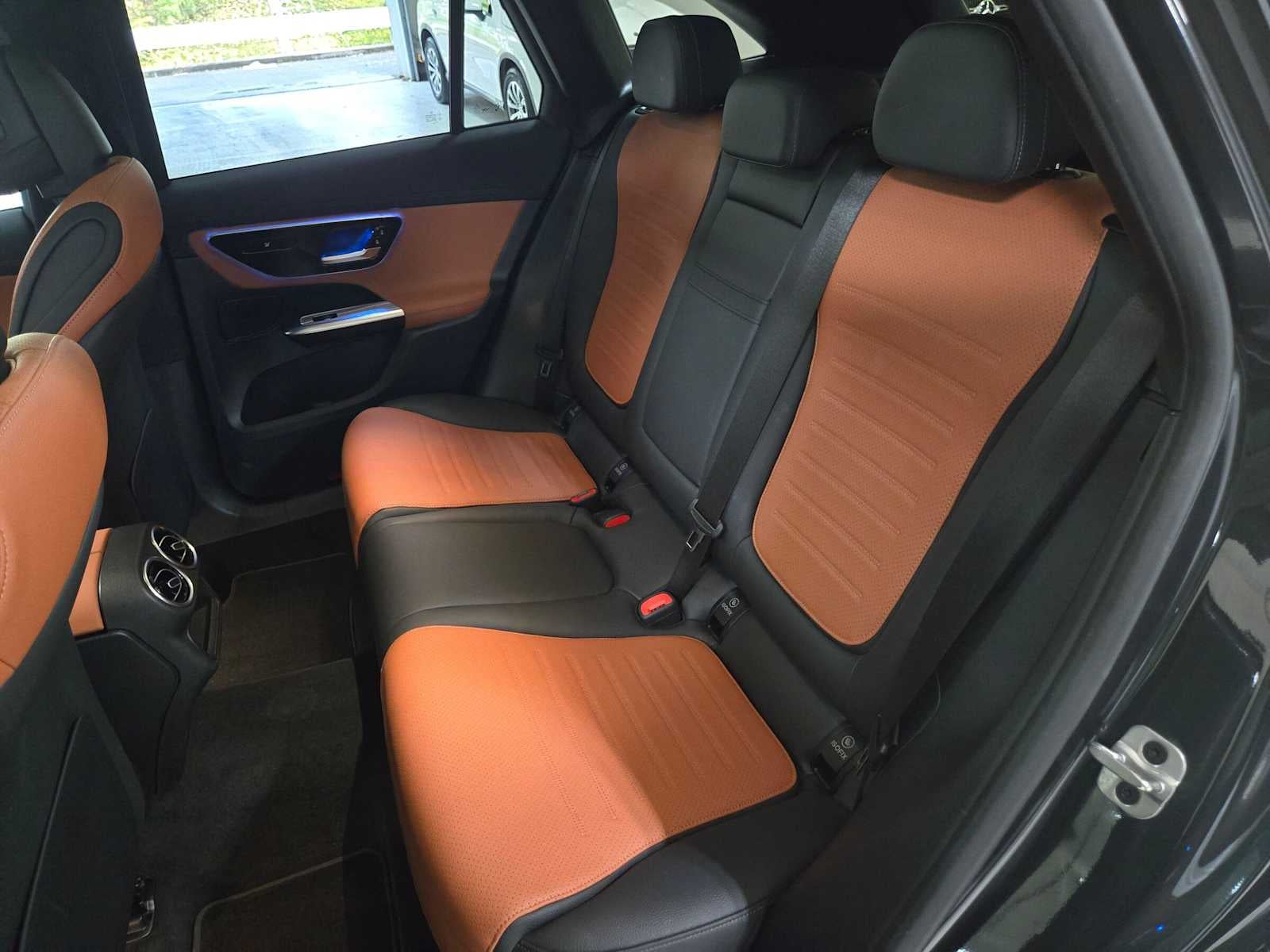 2025 Mercedes-Benz GLC 300 4MATIC® SUV