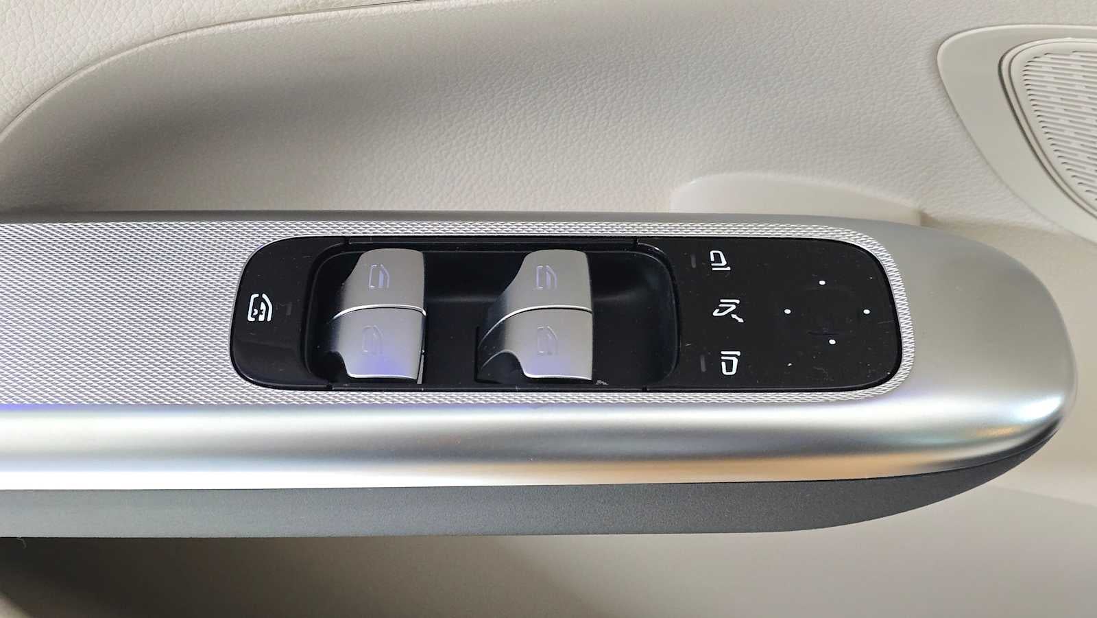 2026 Mercedes-Benz GLC 300 GLC 300