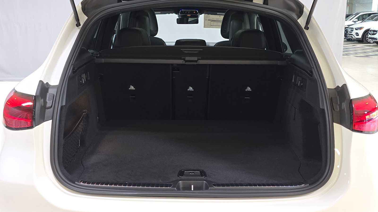 2026 Mercedes-Benz GLC 300 GLC 300