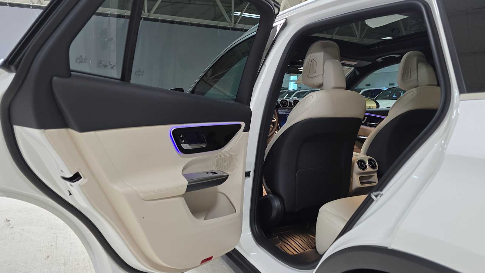 2026 Mercedes-Benz GLC GLC 300