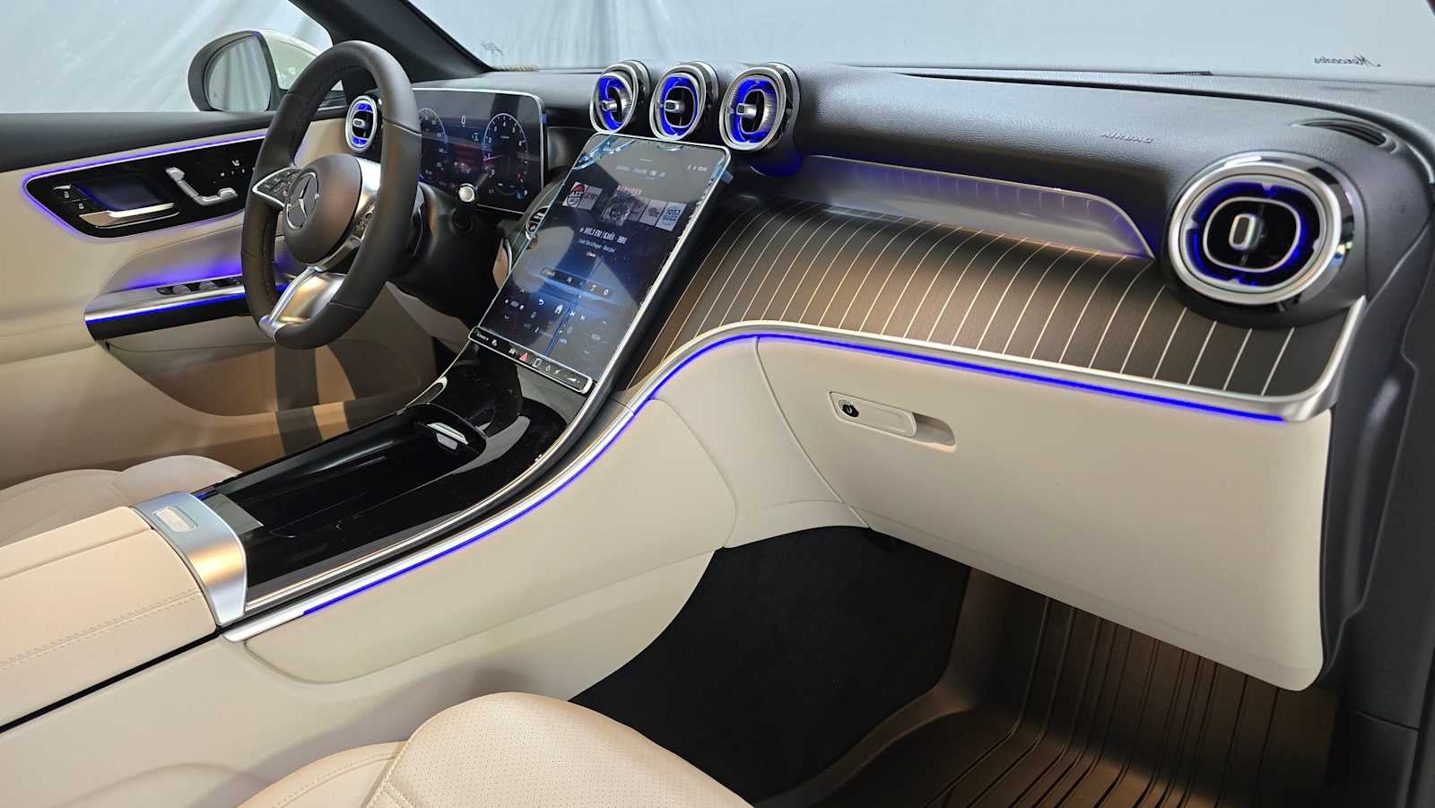 2026 Mercedes-Benz GLC 300 GLC 300