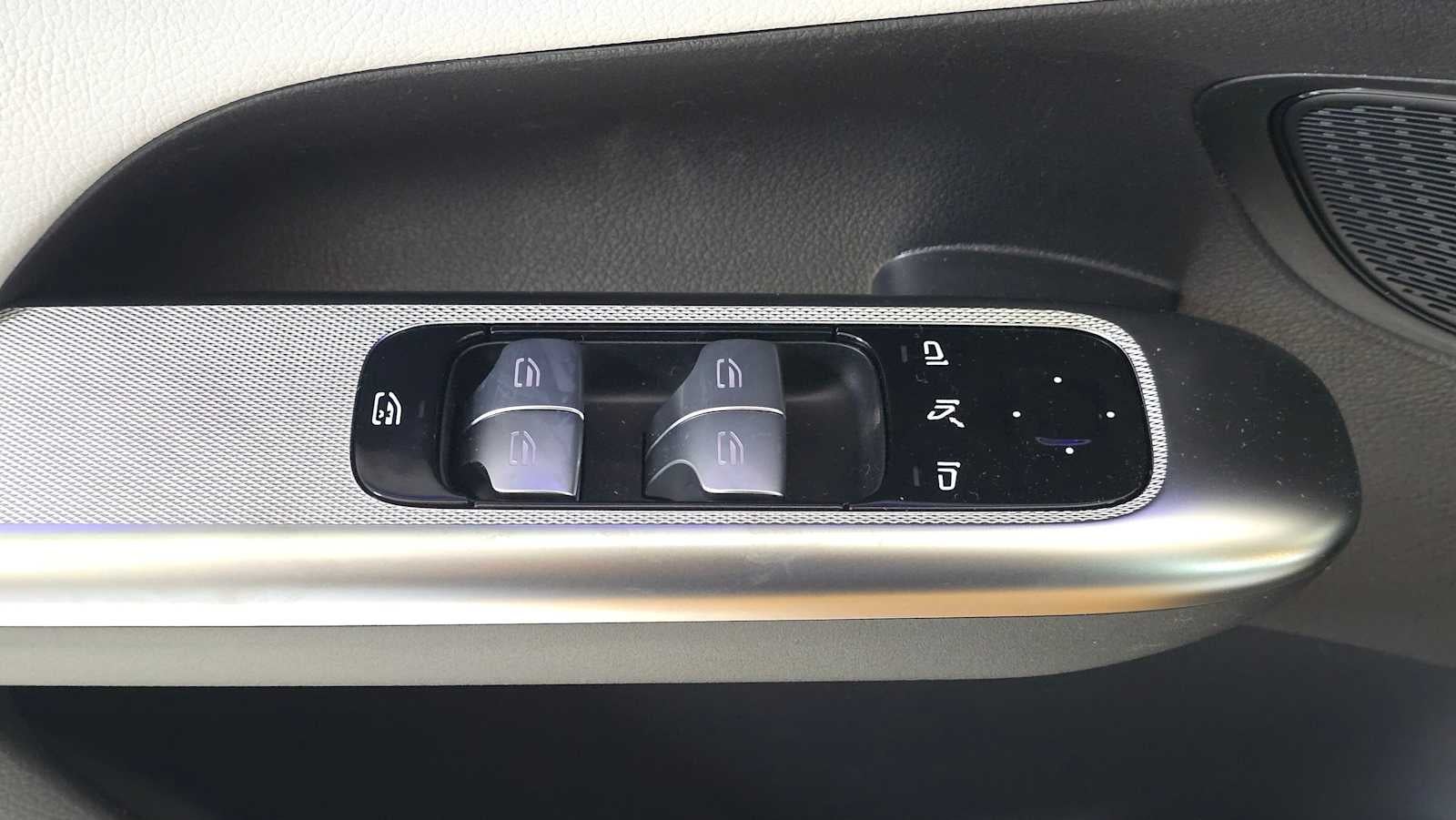 2026 Mercedes-Benz GLC 300 GLC 300