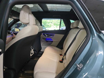2027 Mercedes-Benz GLC 350e 4MATIC® SUV
