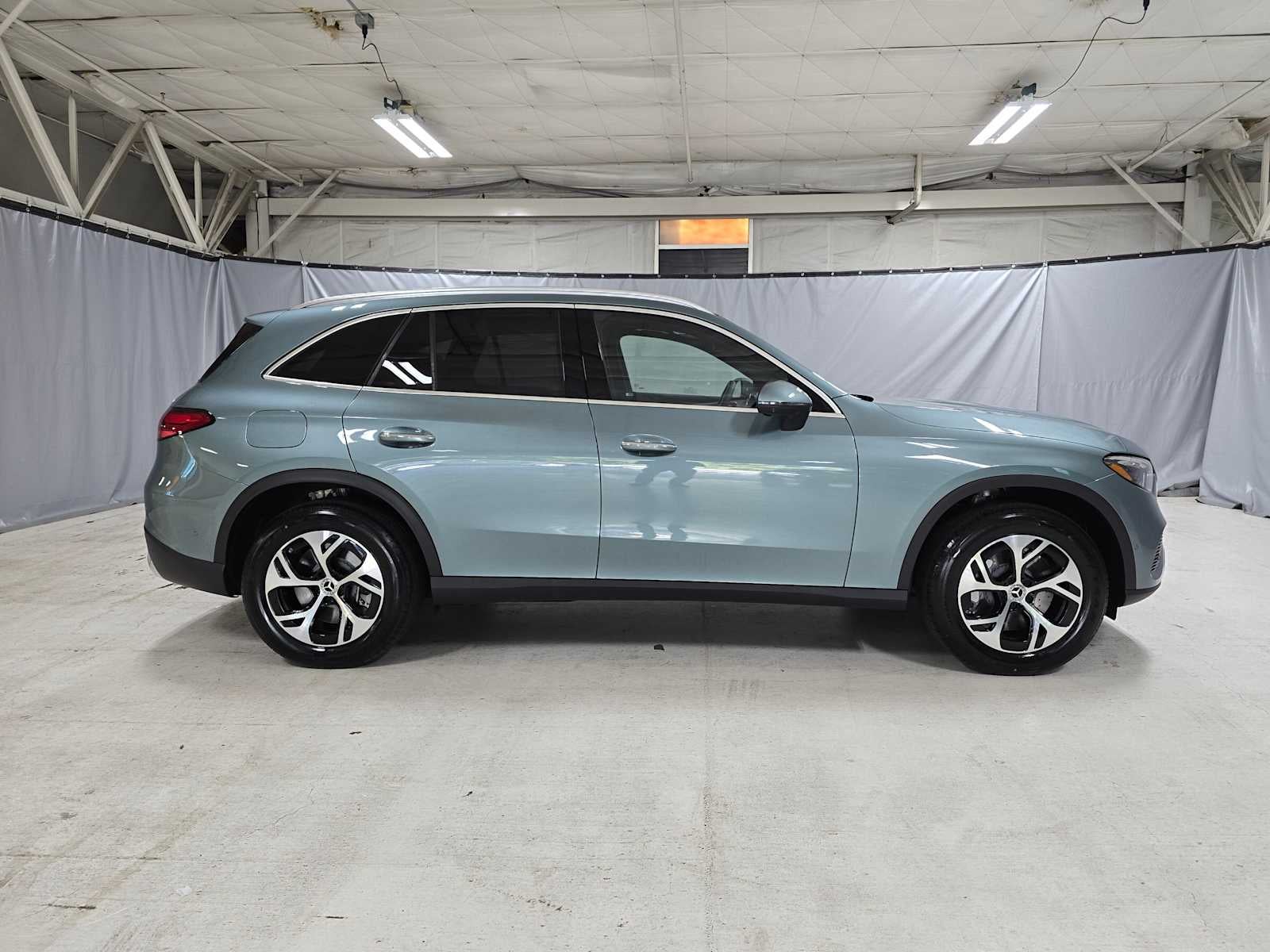 2027 Mercedes-Benz GLC 350e 4MATIC® SUV