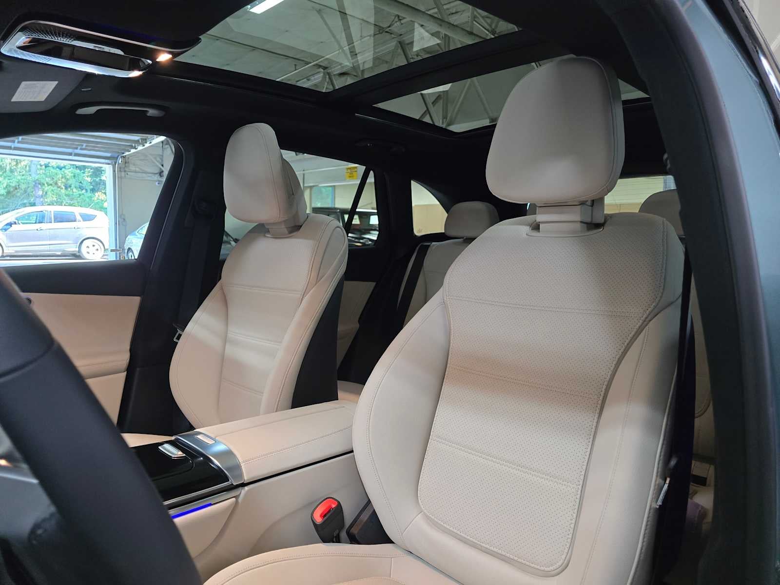 2027 Mercedes-Benz GLC 350e 4MATIC® SUV