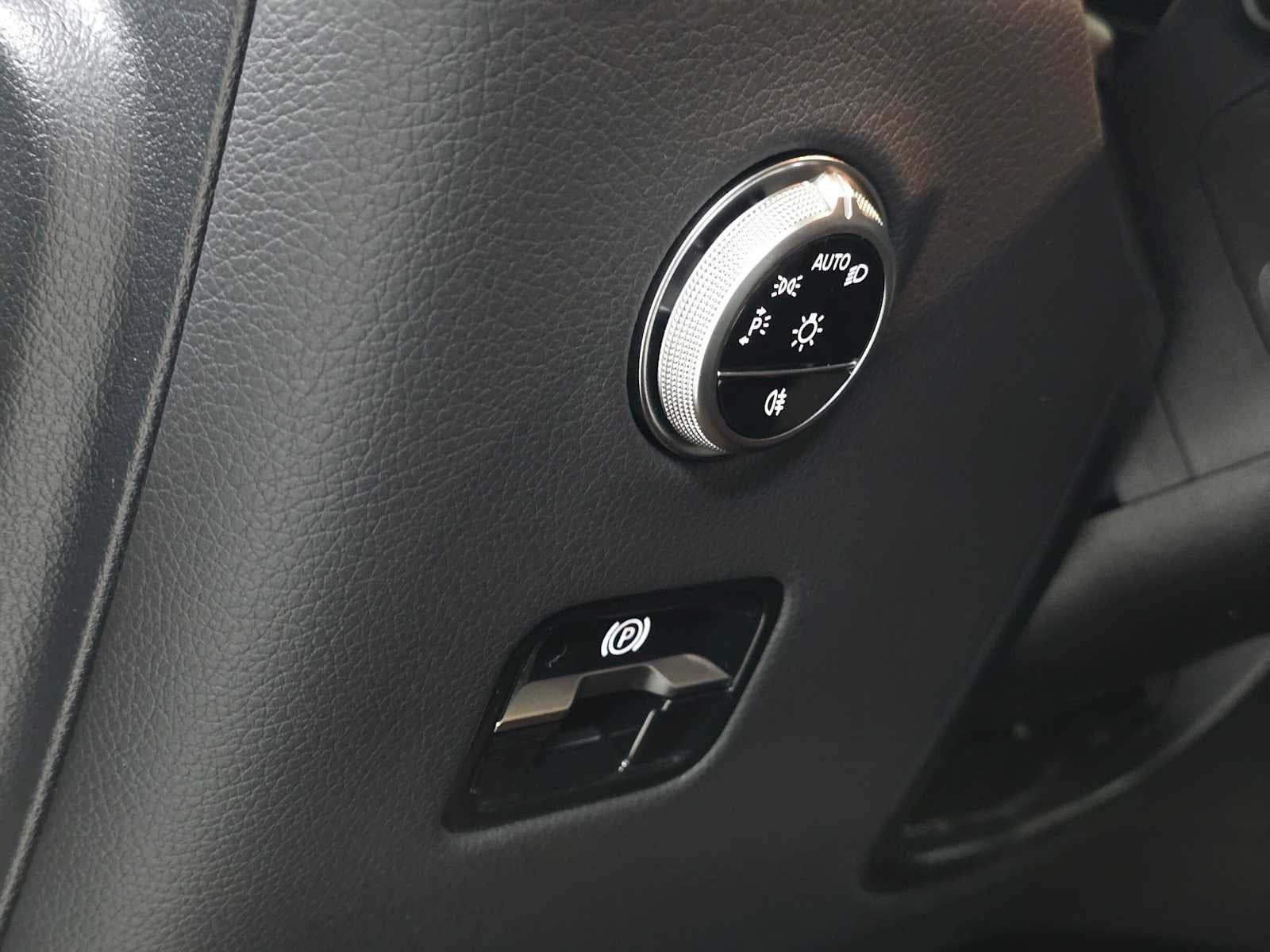 2026 Mercedes-Benz GLC 350e 4MATIC® SUV