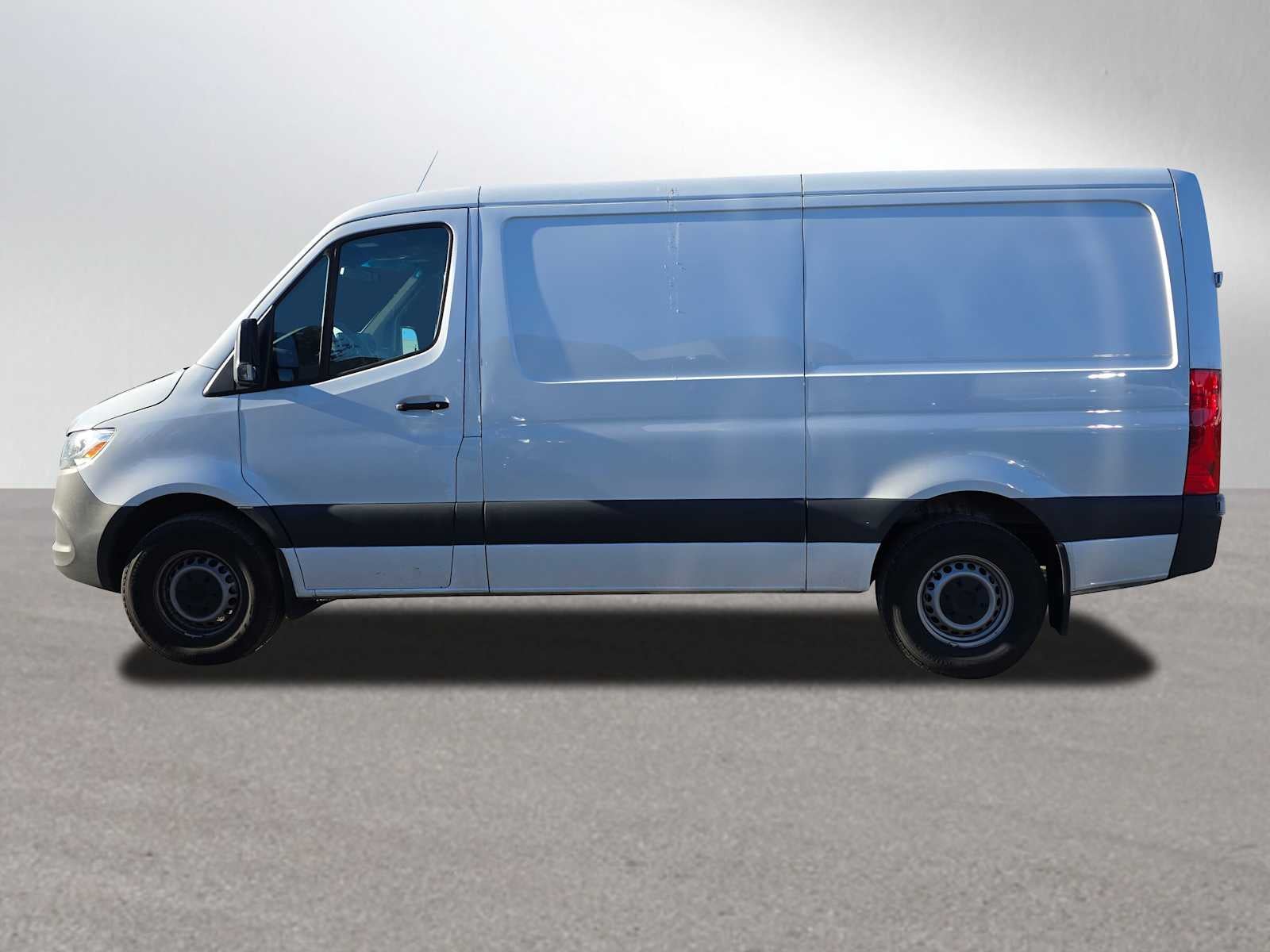 2025 Mercedes-Benz Sprinter 2500 Standard Roof I4 Diesel 144" RWD