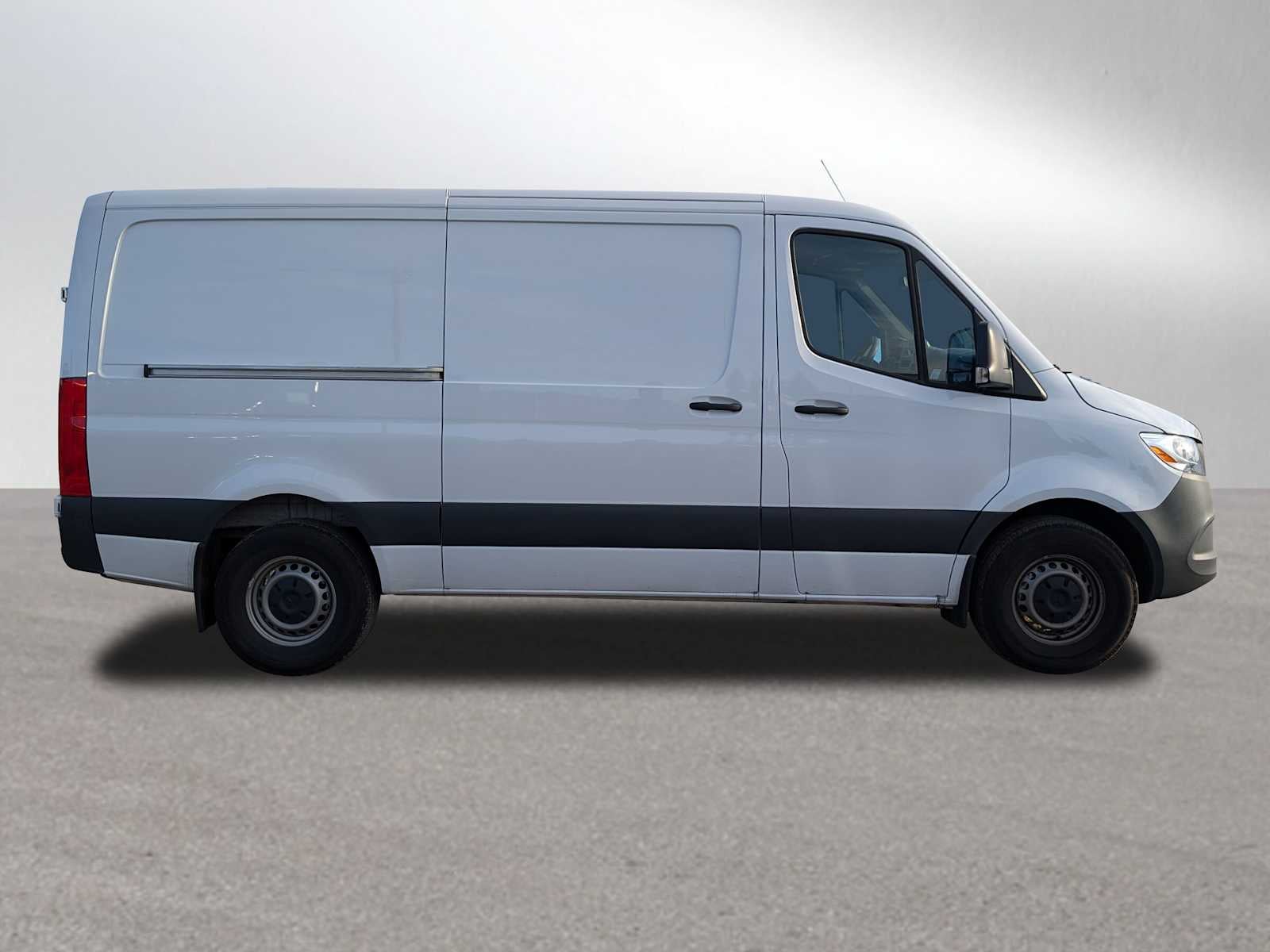 2025 Mercedes-Benz Sprinter 2500 Standard Roof I4 Diesel 144" RWD