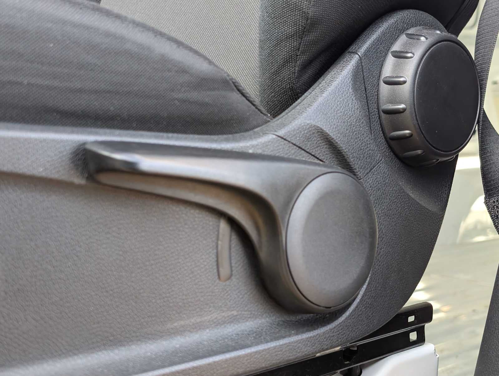 2025 Mercedes-Benz Sprinter 2500 Standard Roof I4 Diesel 144" RWD