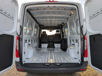 2025 Mercedes-Benz Sprinter 2500 Standard Roof I4 Diesel 144" RWD