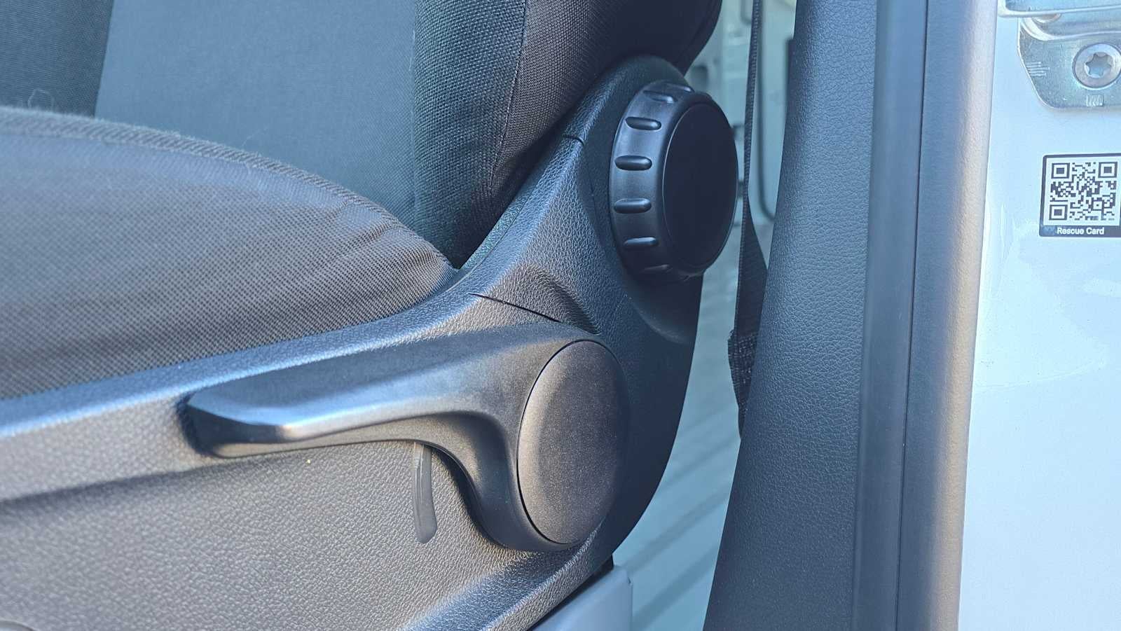 2025 Mercedes-Benz Sprinter 2500 Standard Roof I4 Diesel 144" RWD