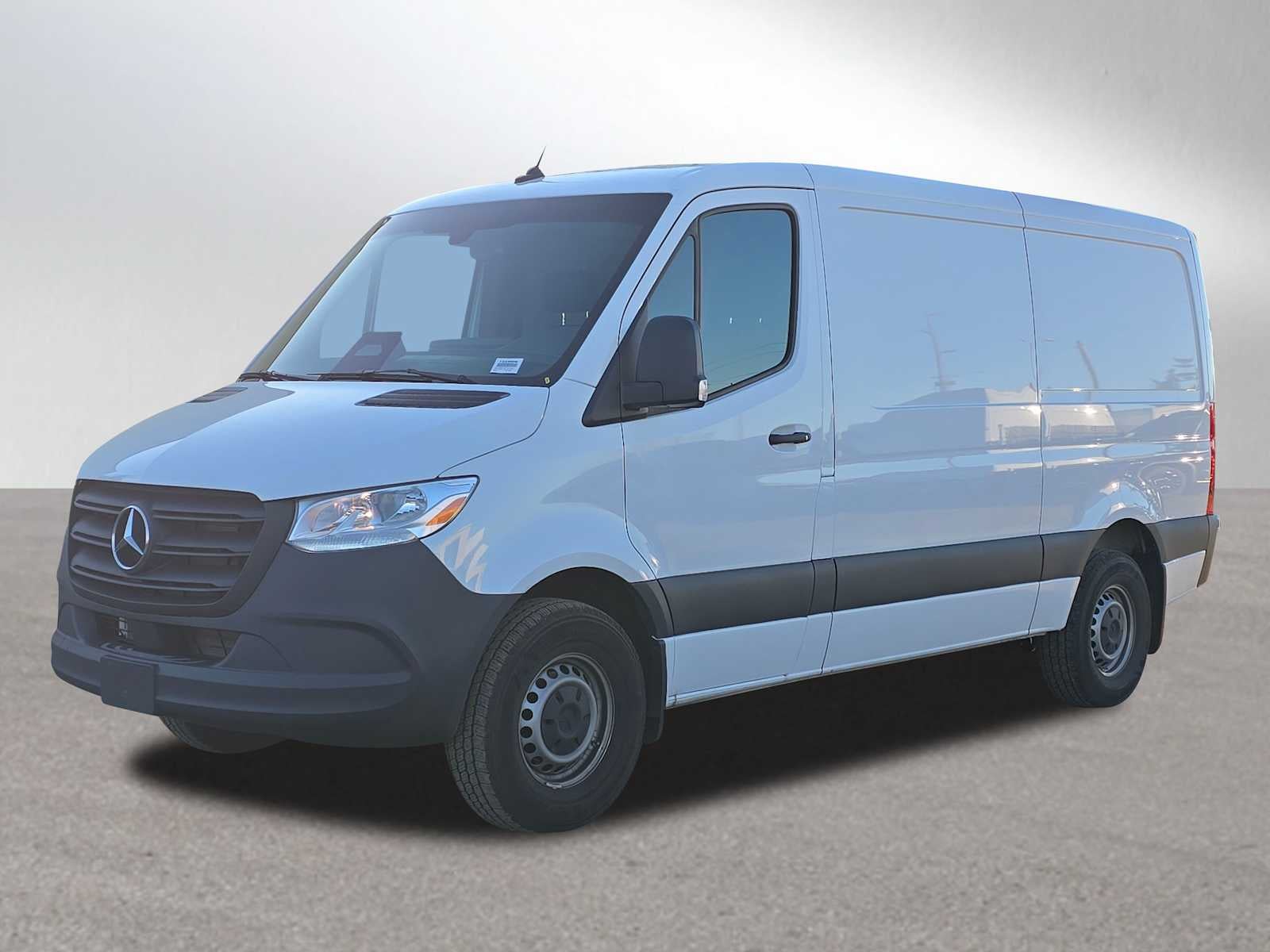 2025 Mercedes-Benz Sprinter 2500 Standard Roof I4 Diesel 144" RWD