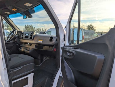 2025 Mercedes-Benz Sprinter 2500 Standard Roof I4 Diesel 144" RWD