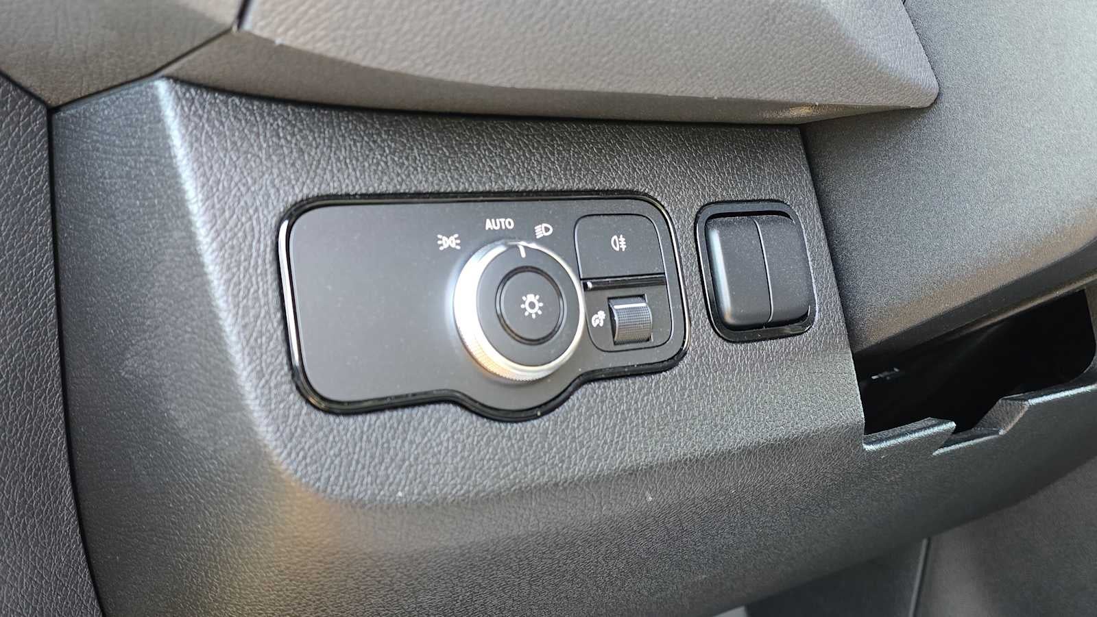 2025 Mercedes-Benz Sprinter 2500 High Roof I4 Diesel 170" RWD