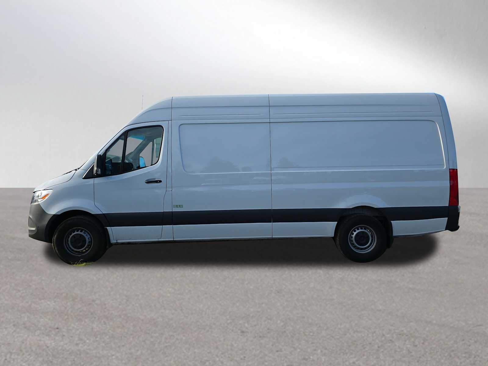 2025 Mercedes-Benz Sprinter 2500 High Roof I4 Diesel 170" RWD