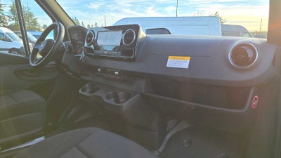 2025 Mercedes-Benz Sprinter 2500 High Roof I4 Diesel 170" RWD