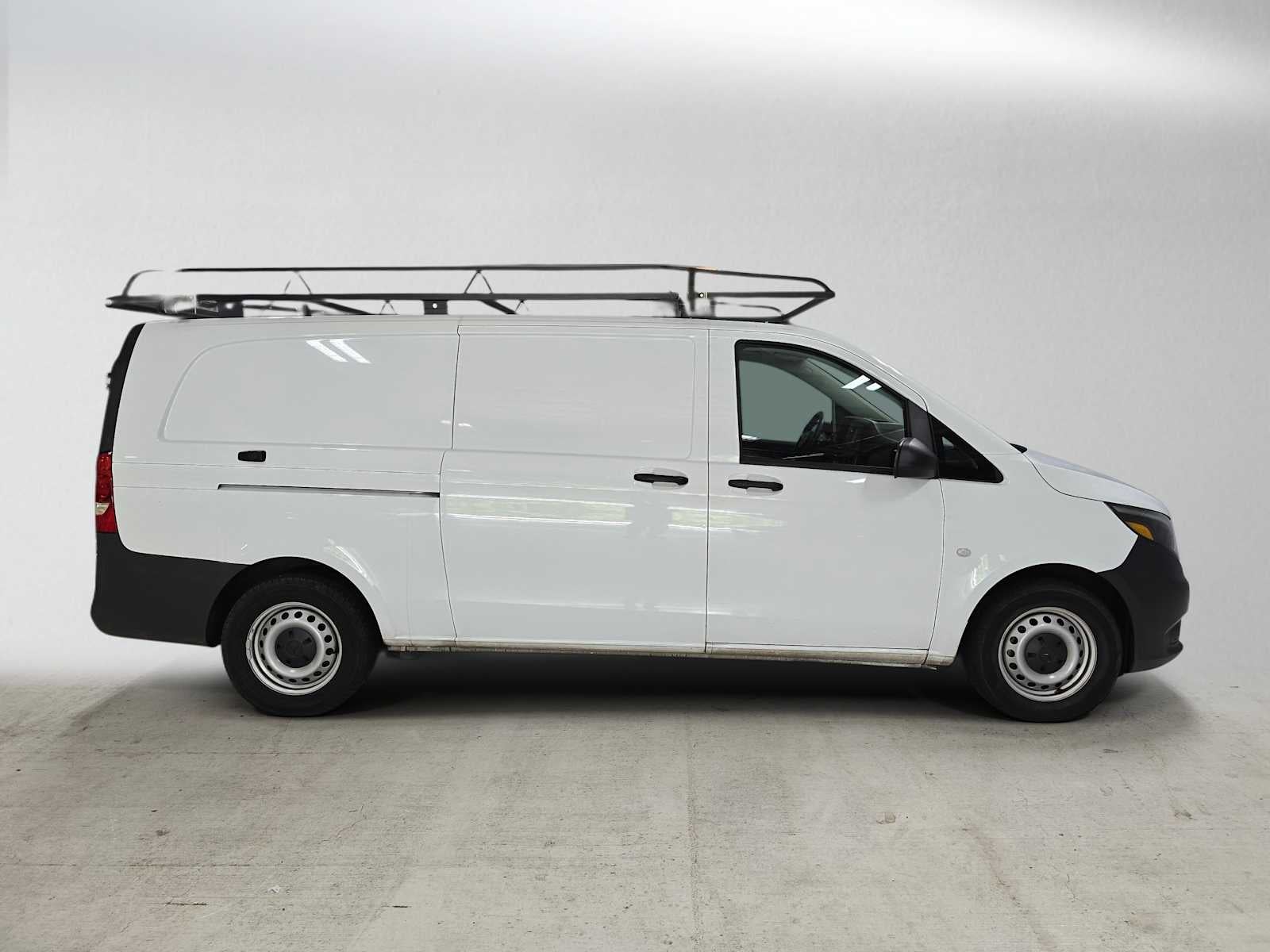 2022 Mercedes-Benz Metris Cargo Van Standard Roof 135 Wheelbase