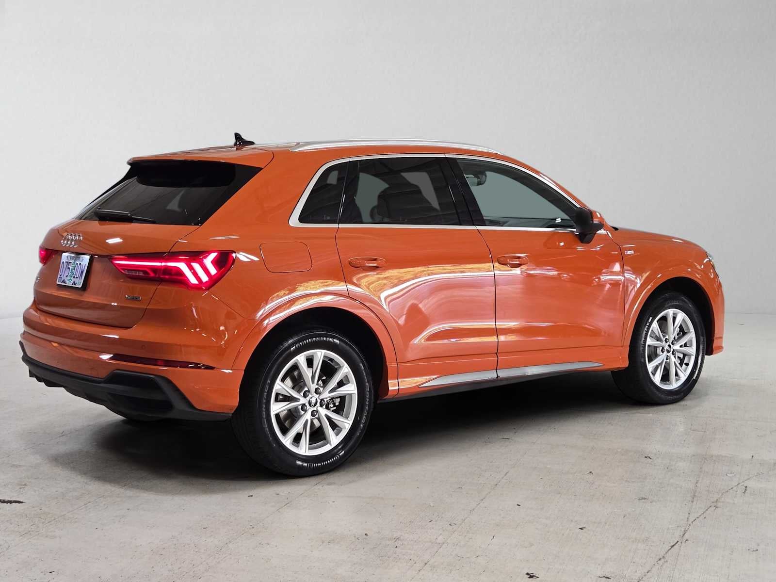 2023 Audi Q3 S line Premium