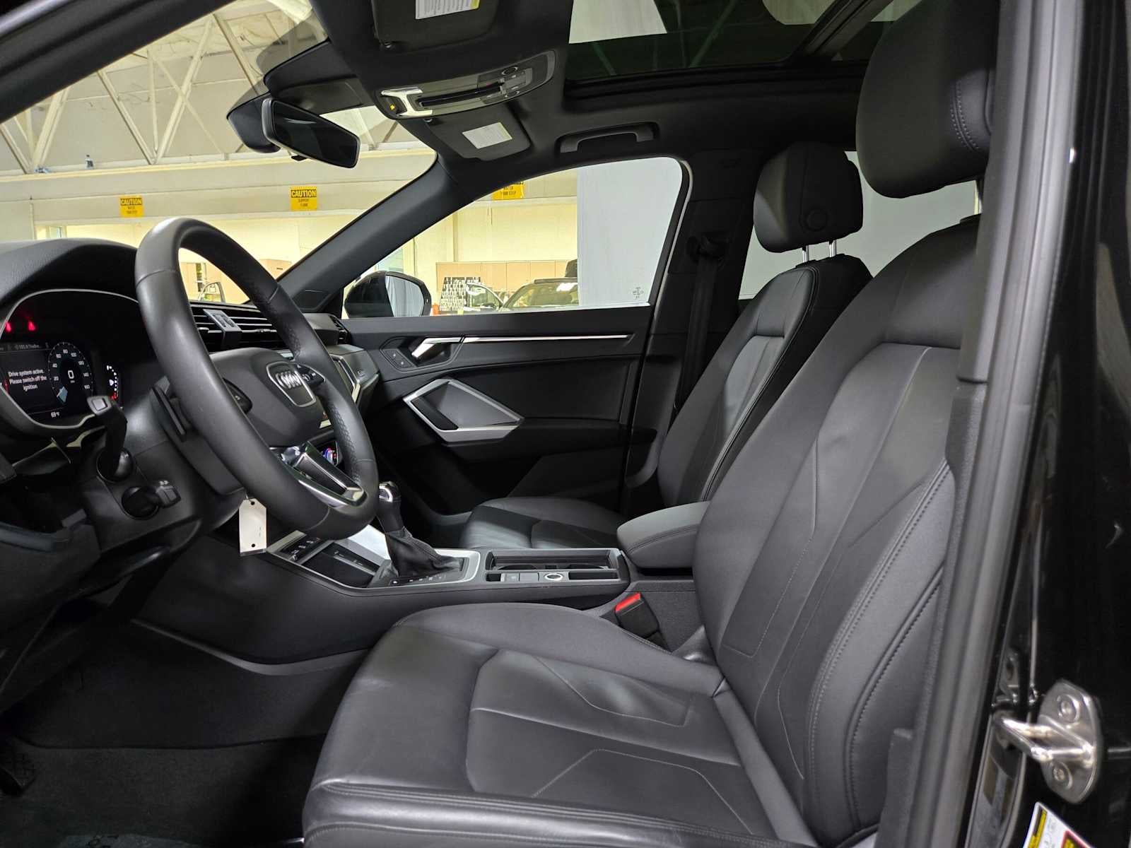2025 Audi Q3 S line Premium